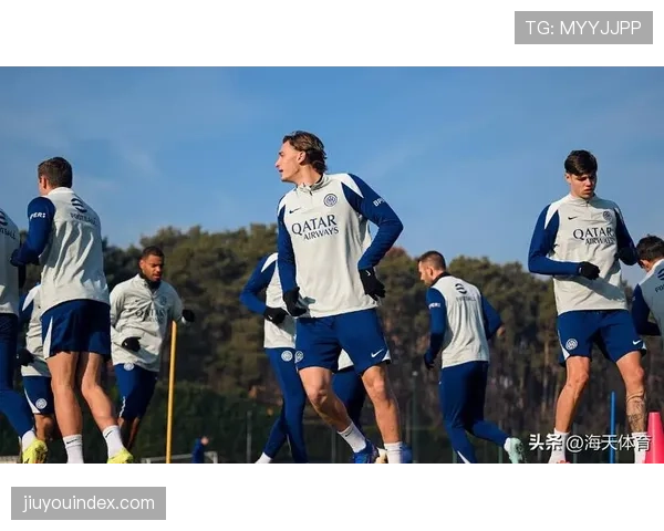 萨里赛前新闻发布会强调：对阵国米，我们必须减少后场无畏的传球